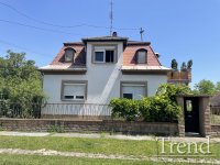 Eladó családi ház, Dunaújvárosban 52 M Ft, 5 szobás