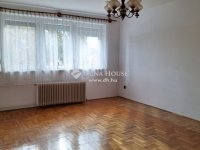 Eladó téglalakás, Kecskeméten 48 M Ft, 2 szobás
