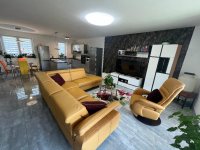Eladó családi ház, Nagytarcsán 89.9 M Ft, 5+1 szobás