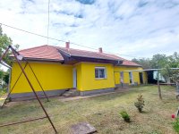 Eladó családi ház, Karmacson 31.9 M Ft, 2 szobás