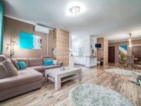 Eladó családi ház, Szigetszentmiklóson 126 M Ft, 4 szobás