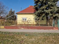 Eladó családi ház, Kőröstetétlenen 21.9 M Ft, 2 szobás