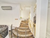 Eladó családi ház, Gyálon 270 M Ft, 7 szobás