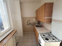 Kiadó panellakás, albérlet, III. kerületben 210 E Ft / hó