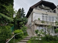 Kiadó iroda, XII. kerületben 250 E Ft / hó, 3 szobás