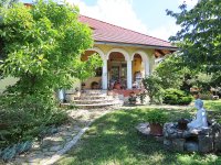 Eladó családi ház, Vonyarcvashegyen 195 M Ft, 6 szobás