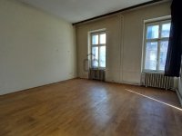 Eladó téglalakás, Szekszárdon 34.9 M Ft, 3 szobás