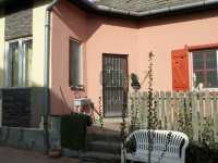 Eladó családi ház, Poroszlón 32.9 M Ft, 2 szobás