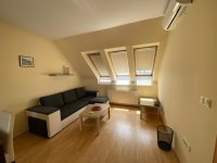 Kiadó téglalakás, albérlet, Pécsett 280 E Ft / hó, 3 szobás