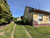 Eladó családi ház, Bőnyön 33 M Ft, 2 szobás