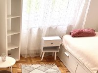 Kiadó panellakás, albérlet, Debrecenben, Sántha Kálmán utcában