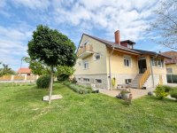Eladó családi ház, Rumon 78.8 M Ft, 5 szobás