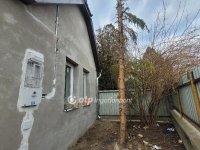 Eladó családi ház, Jászberényben 43.5 M Ft, 2 szobás