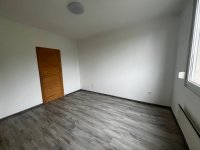 Kiadó téglalakás, albérlet, Tatán 180 E Ft / hó, 2 szobás