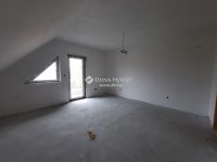 Eladó ikerház, X. kerületben 102 M Ft, 5 szobás