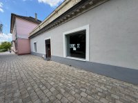 Kiadó üzlethelyiség, Nagykőrösön 350 E Ft / hó