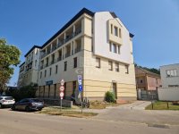 Kiadó iroda, Székesfehérvárott 660 E Ft / hó