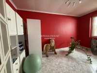 Eladó ikerház, Érden 99.9 M Ft, 5 szobás / költözzbe.hu