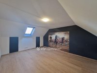 Eladó családi ház, Csornán 49.9 M Ft, 4 szobás