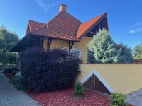Eladó családi ház, Szigetszentmártonban 119 M Ft, 5 szobás