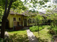 Kiadó ipari ingatlan, Vácon 190 E Ft / hó / költözzbe.hu