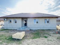 Eladó ikerház, Bényén 69 M Ft, 4 szobás / költözzbe.hu