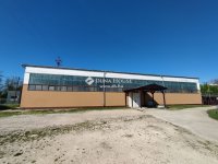 Kiadó ipari ingatlan, Tatabányán 1414 E Ft / hó