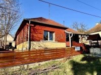 Eladó családi ház, Alsópetényen 34.9 M Ft, 3 szobás