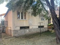 Eladó családi ház, Vértesszőlősön 66.9 M Ft, 3 szobás