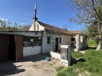 Eladó családi ház, Dorogon 27 M Ft, 2 szobás