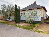 Eladó családi ház, Demecseren 15.7 M Ft, 2 szobás