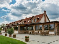 Eladó hotel, Kisharsányon 908.483 M Ft / költözzbe.hu