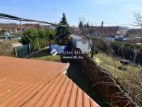 Eladó családi ház, Felsőpakonyban 91.9 M Ft, 9 szobás