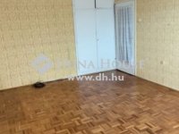 Eladó téglalakás, Veszprémben 43 M Ft, 2 szobás