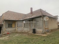 Eladó családi ház, Vértestolnán 29.9 M Ft, 3 szobás