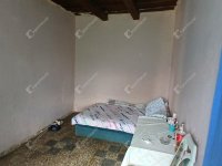 Eladó családi ház, Batykon 6.9 M Ft, 2 szobás