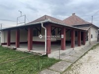 Eladó családi ház, Ráckeresztúron 79.9 M Ft, 1 szobás
