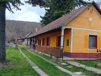 Eladó családi ház, Nagykovácsiban 189 M Ft, 3 szobás