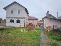 Eladó családi ház, Farmoson 38.9 M Ft, 4 szobás