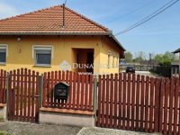 Eladó családi ház, Tápiószecsőn 64.9 M Ft, 3 szobás