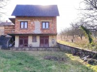Eladó nyaraló, Oroszlányban 15.9 M Ft, 2 szobás