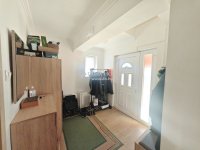 Eladó családi ház, Ercsiben 64.99 M Ft, 4 szobás