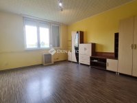 Eladó téglalakás, Zalaegerszegen 28 M Ft, 2 szobás