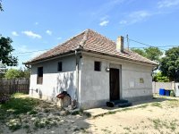 Eladó családi ház, Tápiószentmártonon 17.9 M Ft, 2 szobás