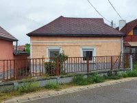 Eladó családi ház, Székesfehérvárott 38.7 M Ft, 2 szobás