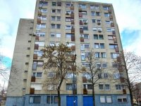 Eladó panellakás, Békéscsabán 29.9 M Ft, 3 szobás