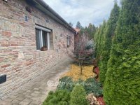 Eladó családi ház, Mendén 85.9 M Ft, 4+1 szobás