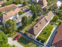 Eladó családi ház, Etyeken 57 M Ft, 4 szobás