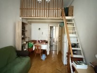 Eladó téglalakás, VI. kerületben 41.9 M Ft, 1 szobás