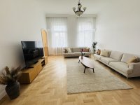 Kiadó téglalakás, albérlet, V. kerületben 887 E Ft / hó